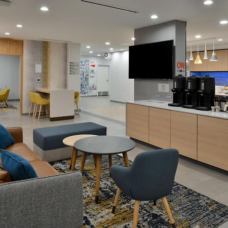 Towneplace Suites By Marriott Asheville Downtown Bagian luar foto