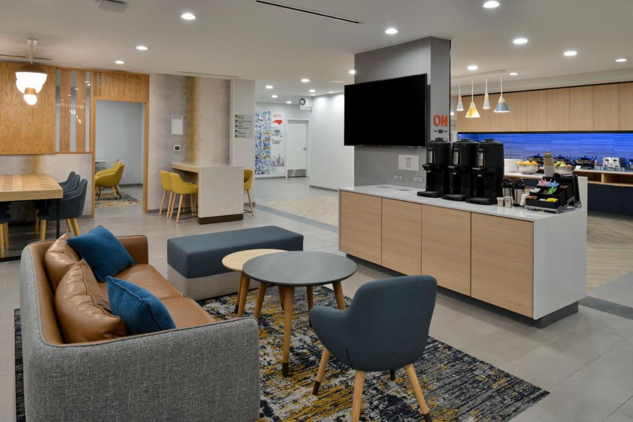 Towneplace Suites By Marriott Asheville Downtown Bagian luar foto