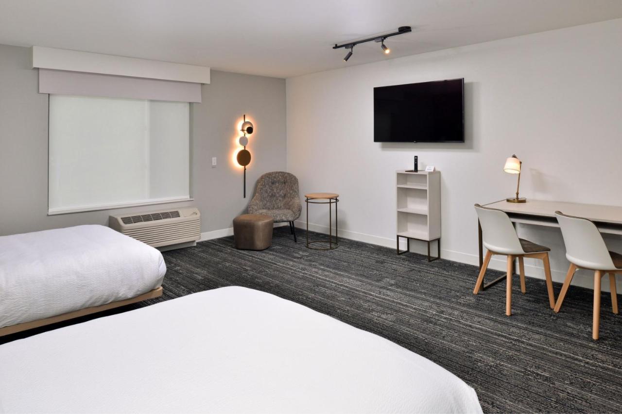 Towneplace Suites By Marriott Asheville Downtown Bagian luar foto