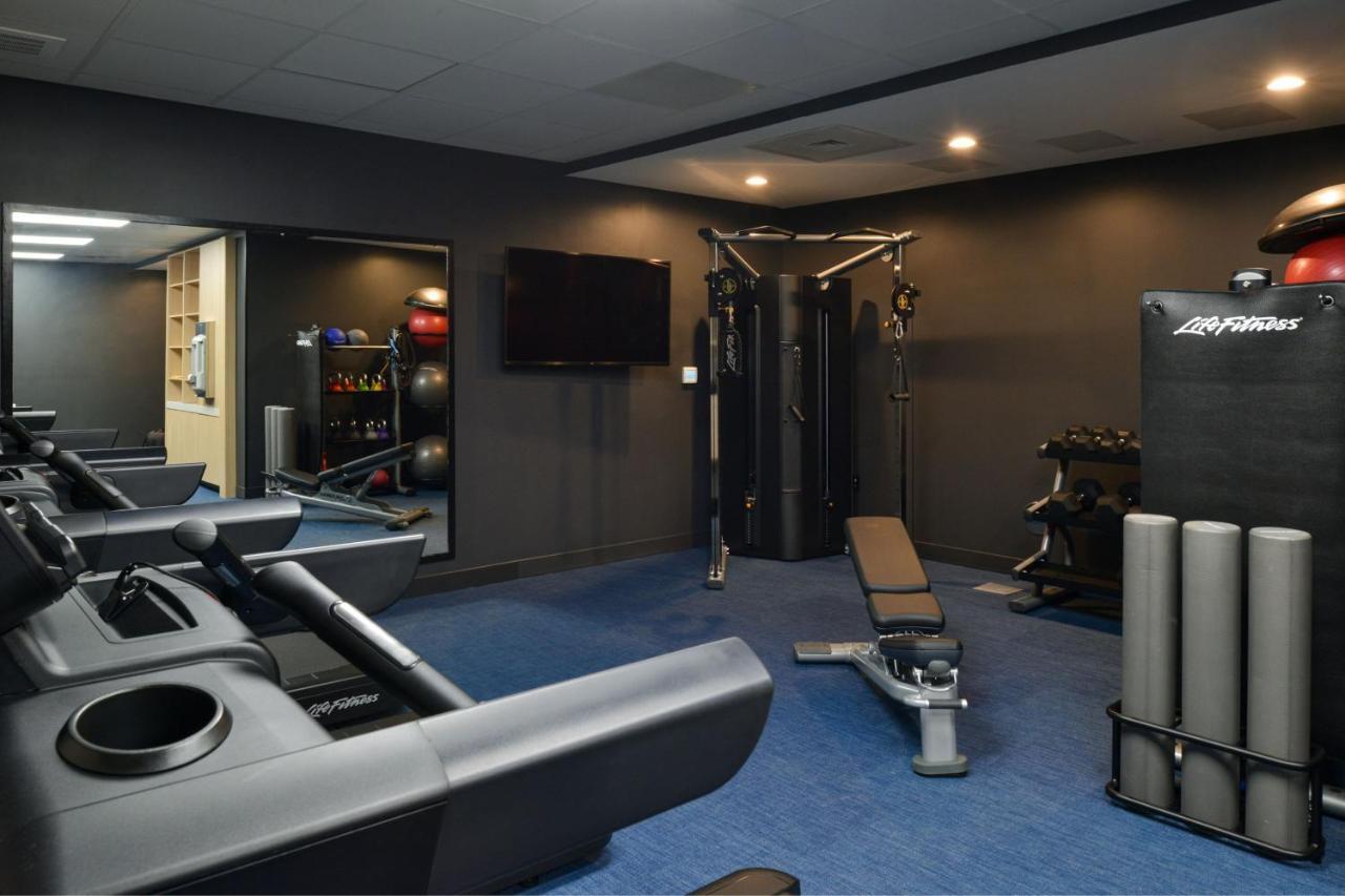 Towneplace Suites By Marriott Asheville Downtown Bagian luar foto